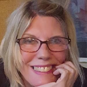 Meet your Posher, Candace